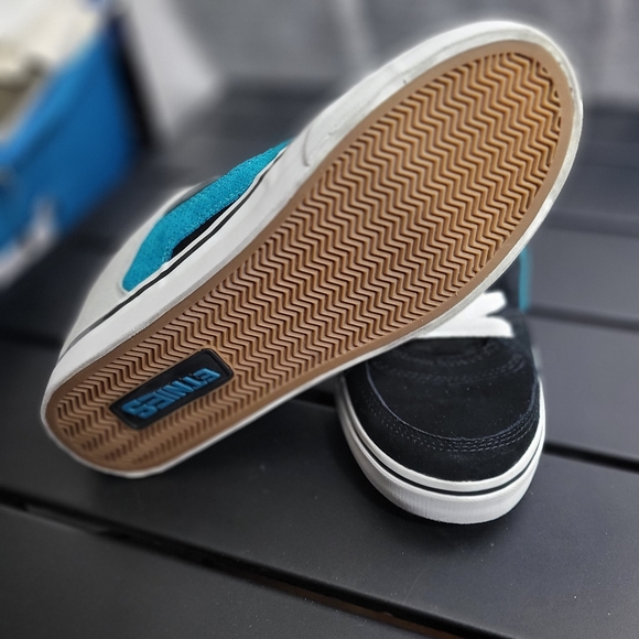 Etnies RVL sneaker - Picture 3 of 8